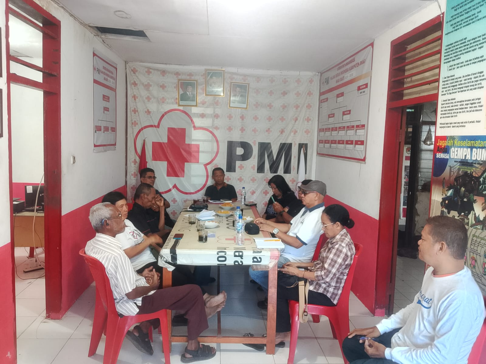 Rapat Pengurus dan Staf PMI Kabupaten Sikka